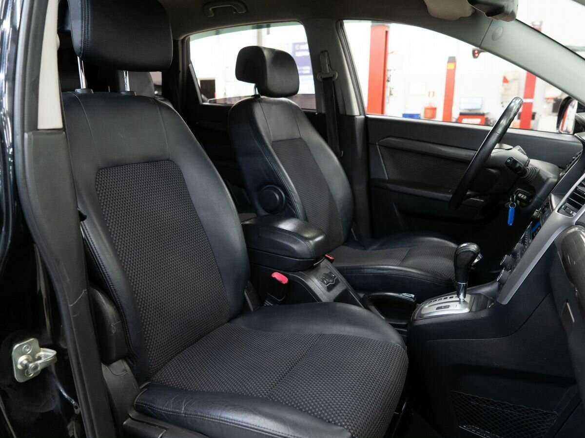 Купить Chevrolet Captiva с пробегом. Фото: #9