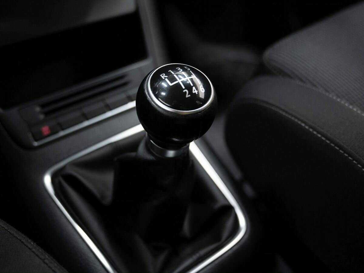 Купить Volkswagen Golf Plus с пробегом. Фото: #19