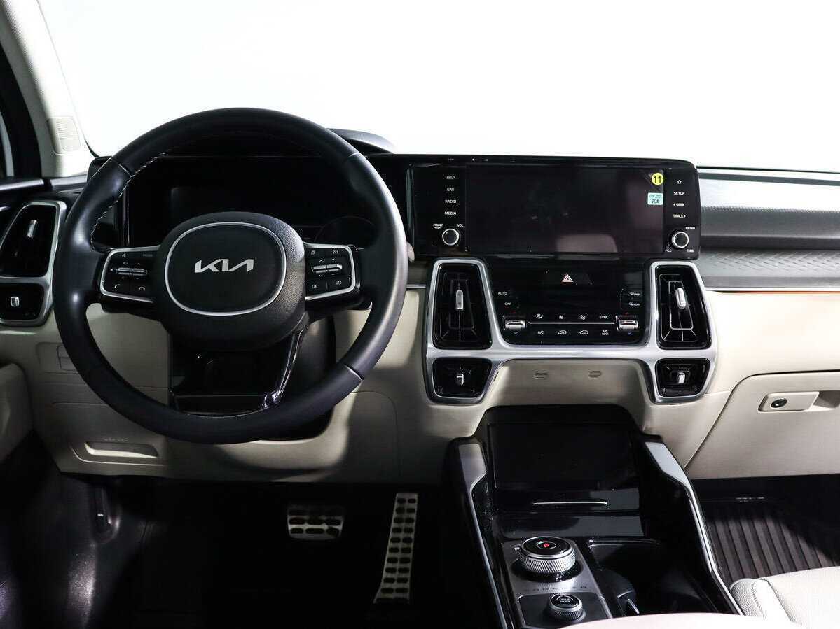 Купить Kia Sorento с пробегом. Фото: #9
