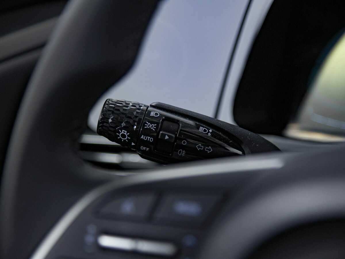 Купить Hyundai Elantra с пробегом. Фото: #7