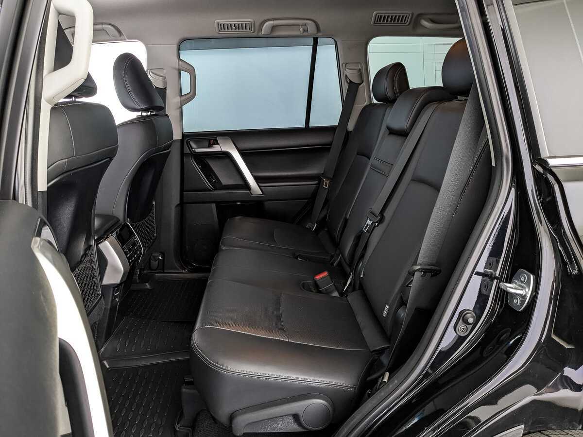 Купить Toyota Land Cruiser Prado с пробегом. Фото: #13