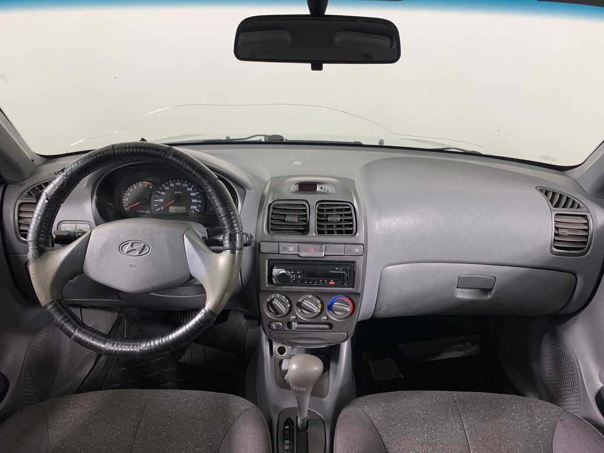 Купить Hyundai Accent с пробегом. Фото: #12
