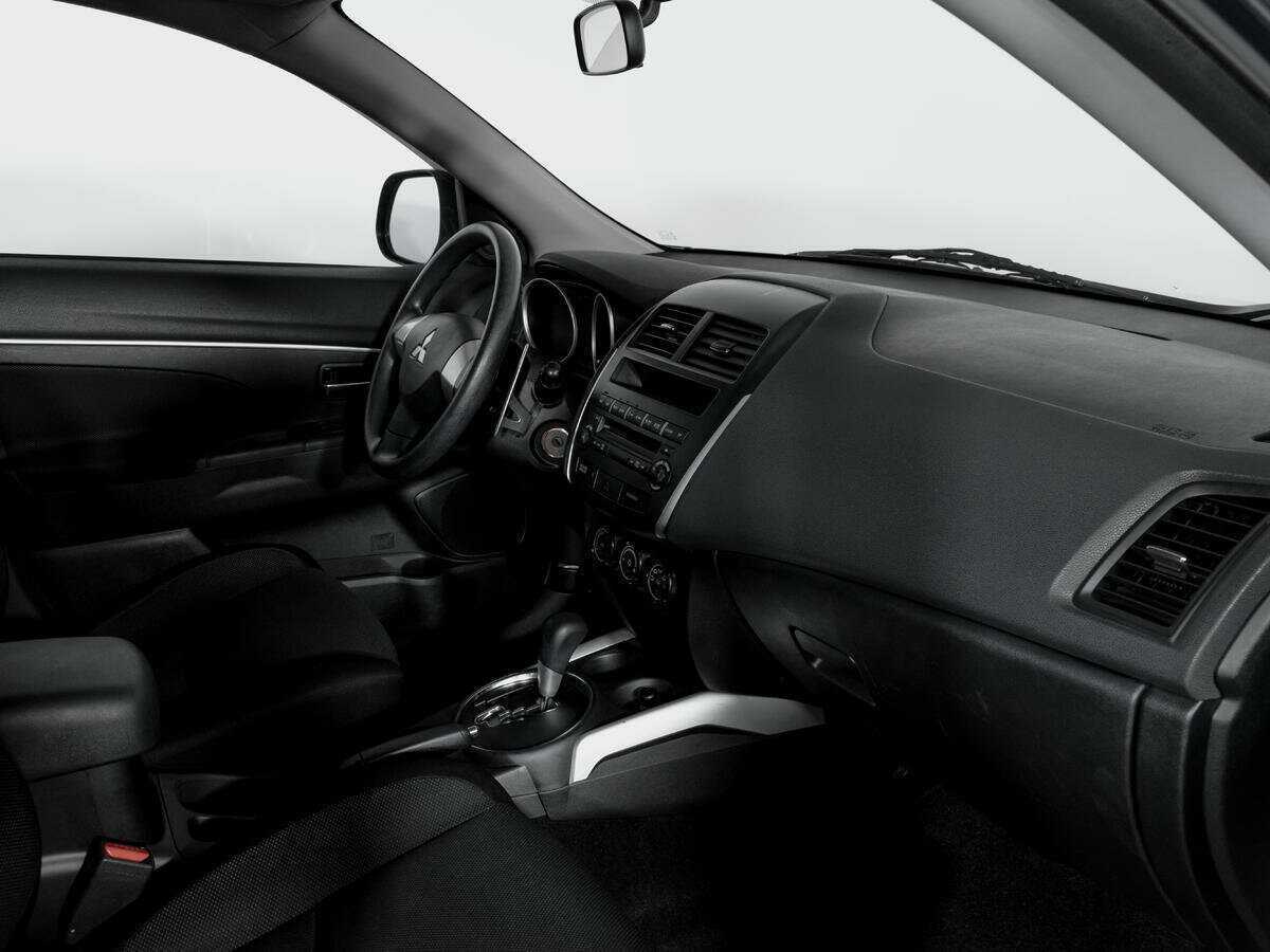 Купить Mitsubishi ASX с пробегом. Фото: #8
