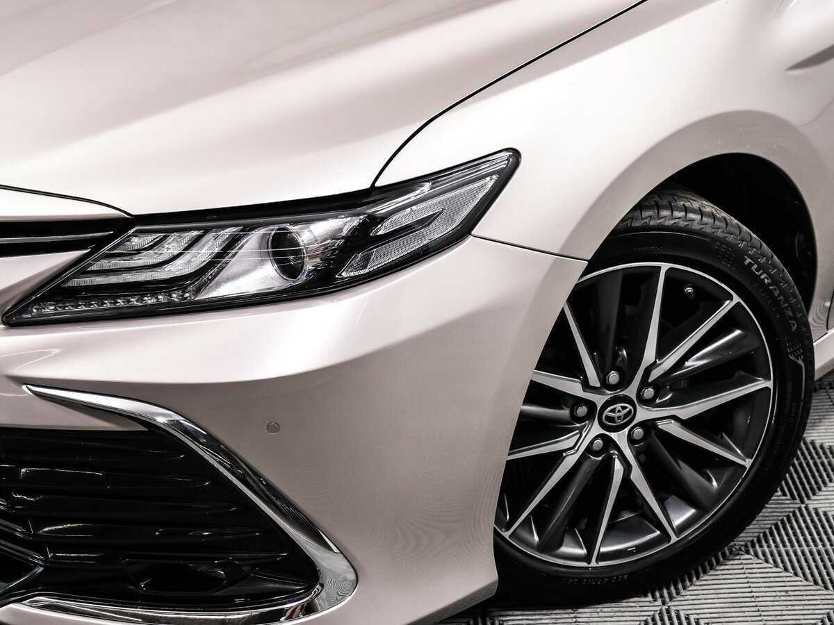 Купить Toyota Camry с пробегом. Фото: #15