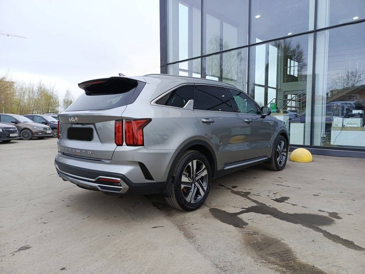 Купить Kia Sorento с пробегом. Фото: #4