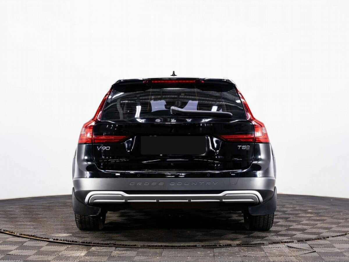 Купить Volvo V90 Cross Country с пробегом. Фото: #4