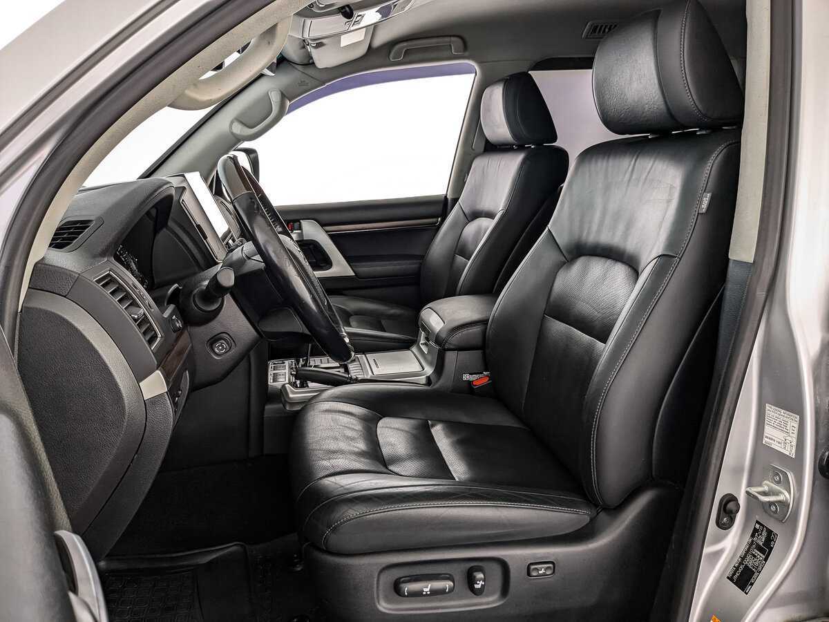 Купить Toyota Land Cruiser с пробегом. Фото: #14