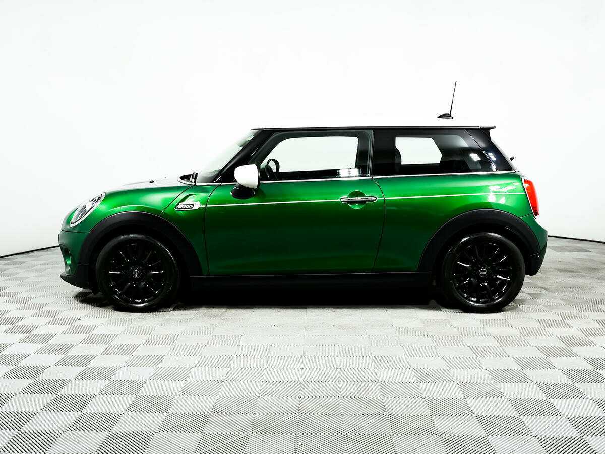 Купить Mini Hatch с пробегом. Фото: #7