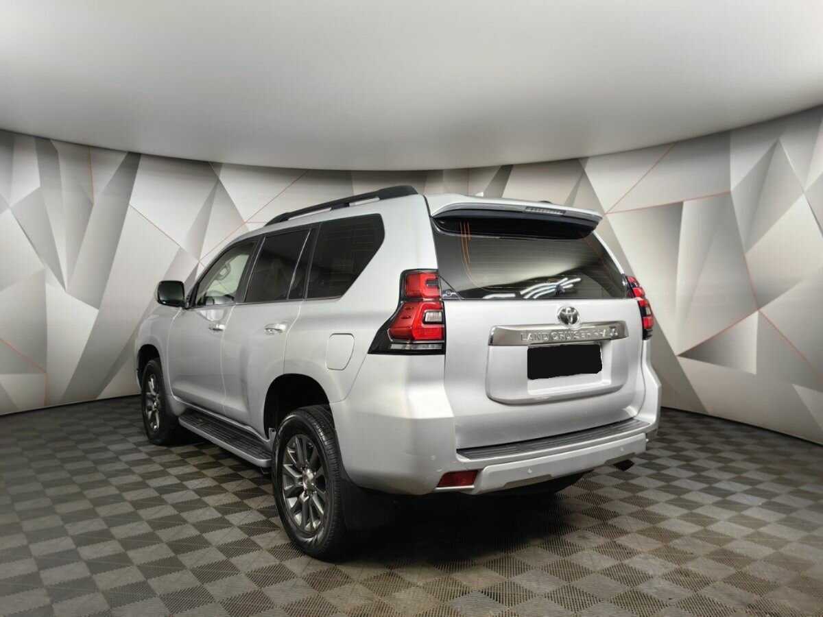Купить Toyota Land Cruiser Prado с пробегом. Фото: #3