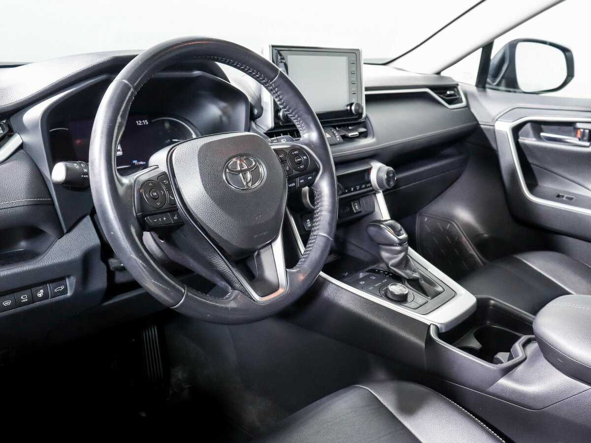 Купить Toyota RAV4 с пробегом. Фото: #13