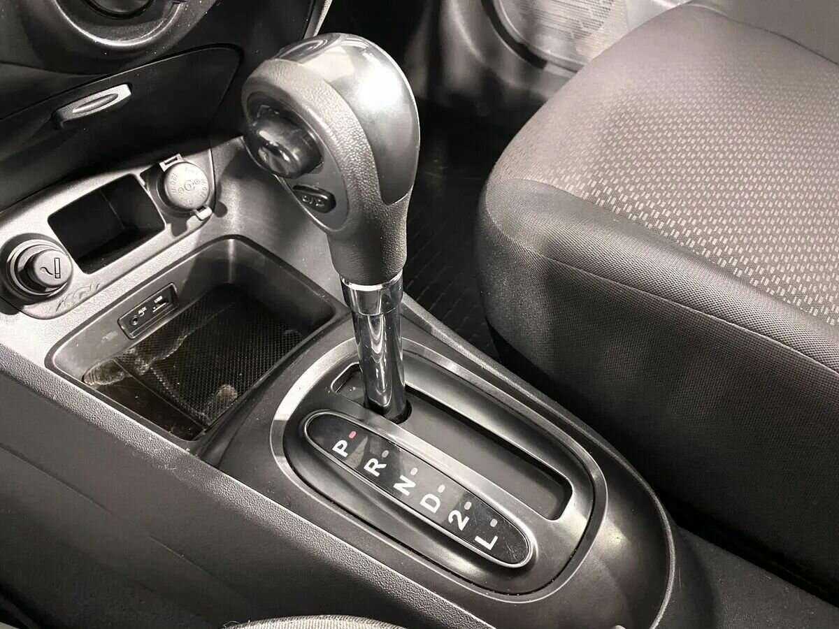 Купить Kia Rio с пробегом. Фото: #12