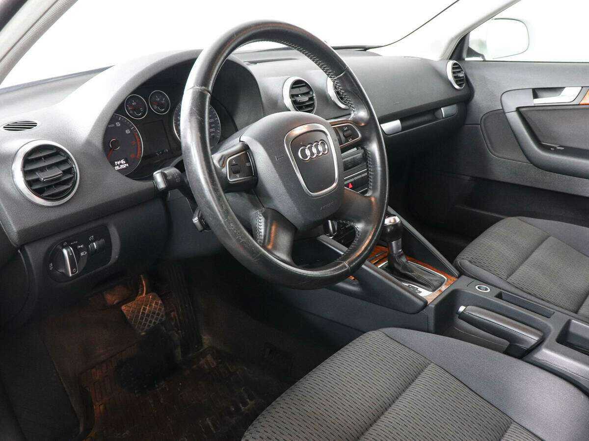 Купить Audi A3 с пробегом. Фото: #8