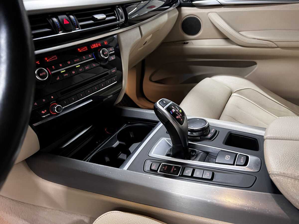 Купить BMW X5 с пробегом. Фото: #19