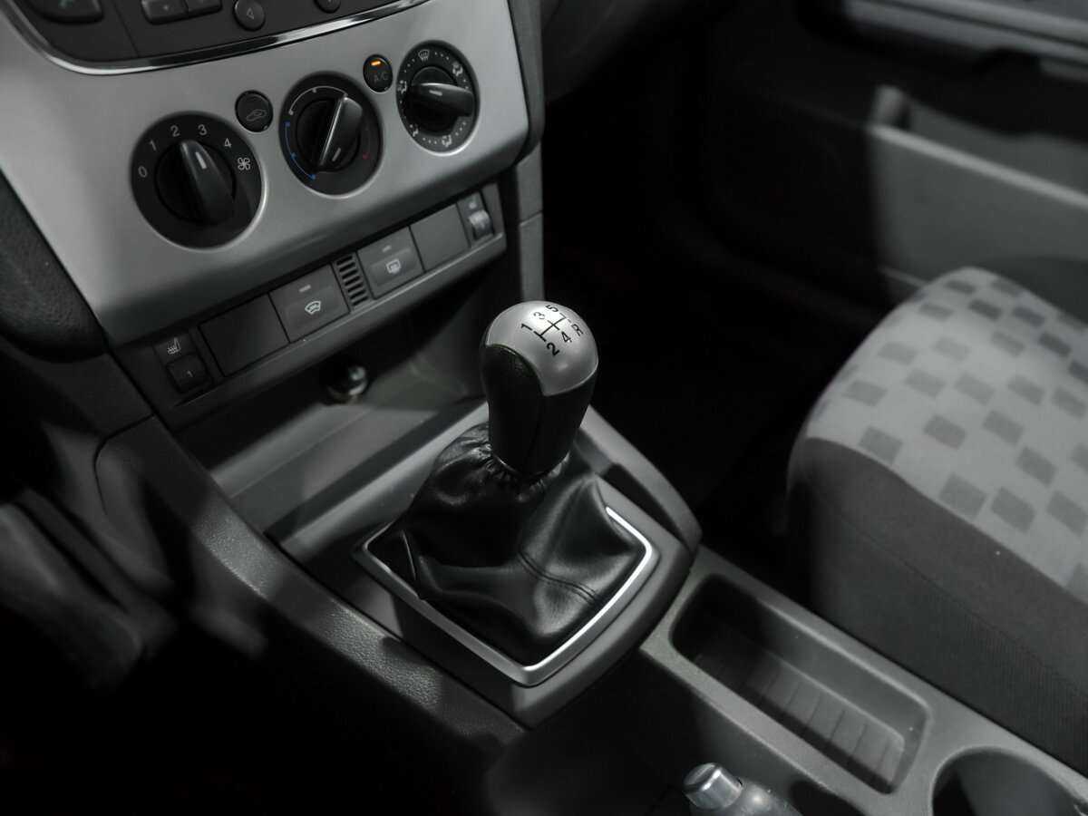Купить Ford Focus с пробегом. Фото: #9