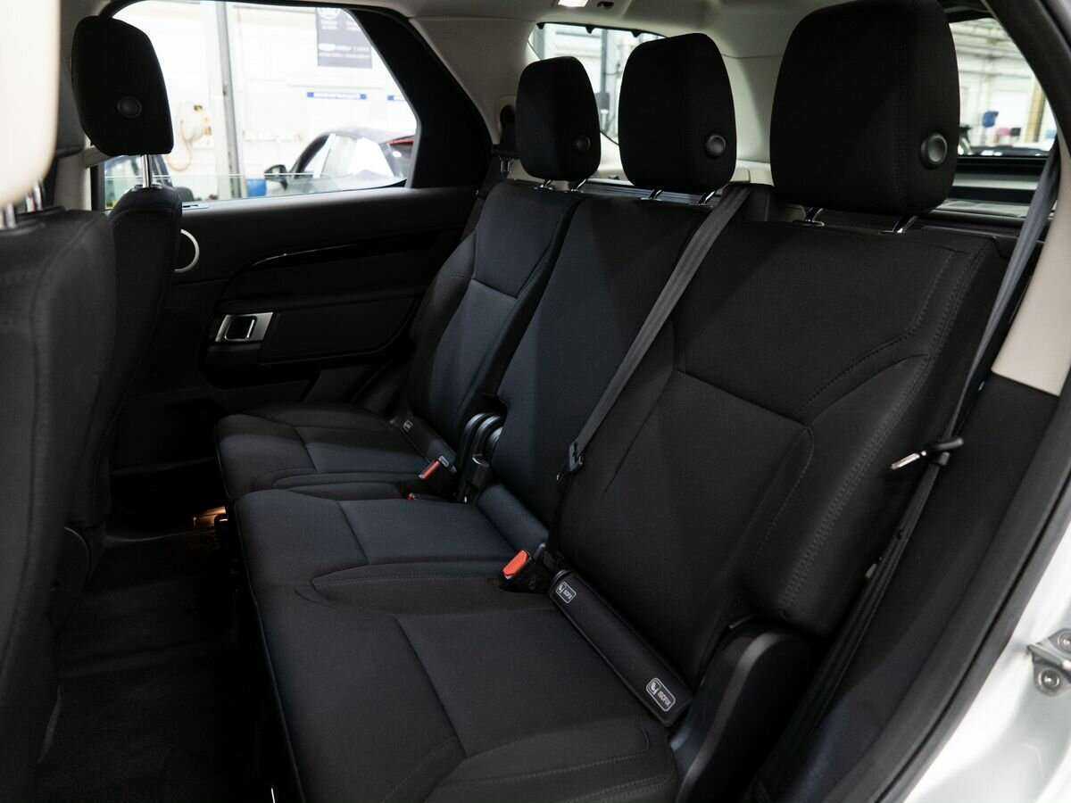 Купить Land Rover Discovery с пробегом. Фото: #6