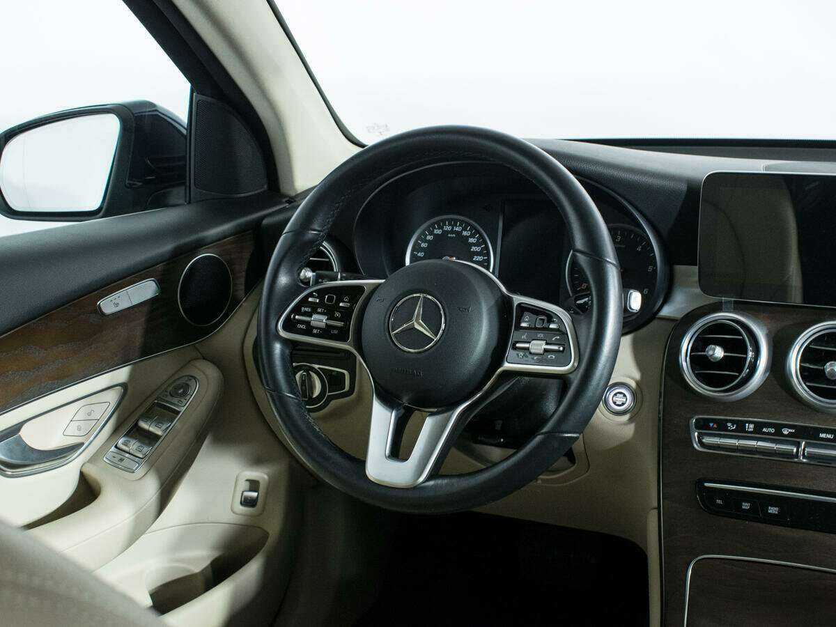 Купить Mercedes-Benz GLC с пробегом. Фото: #13