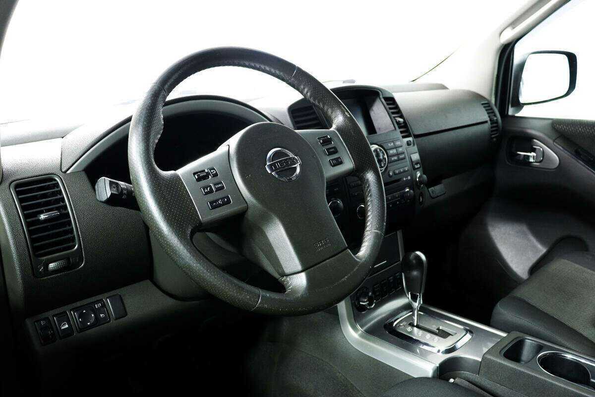 Купить Nissan Pathfinder с пробегом. Фото: #13