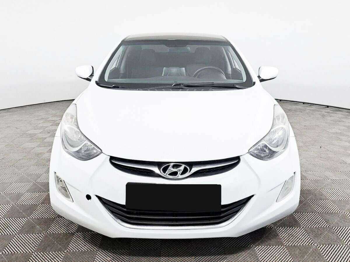 Купить Hyundai Avante с пробегом. Фото: #1