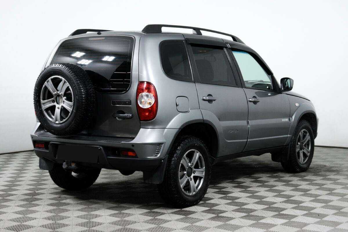 Купить Chevrolet Niva с пробегом. Фото: #4