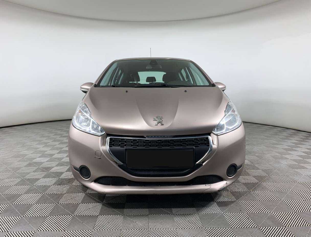Купить Peugeot 208 с пробегом. Фото: #1