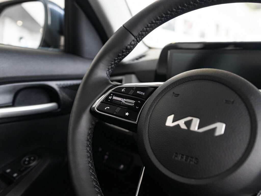 Купить Kia Seltos с пробегом. Фото: #17