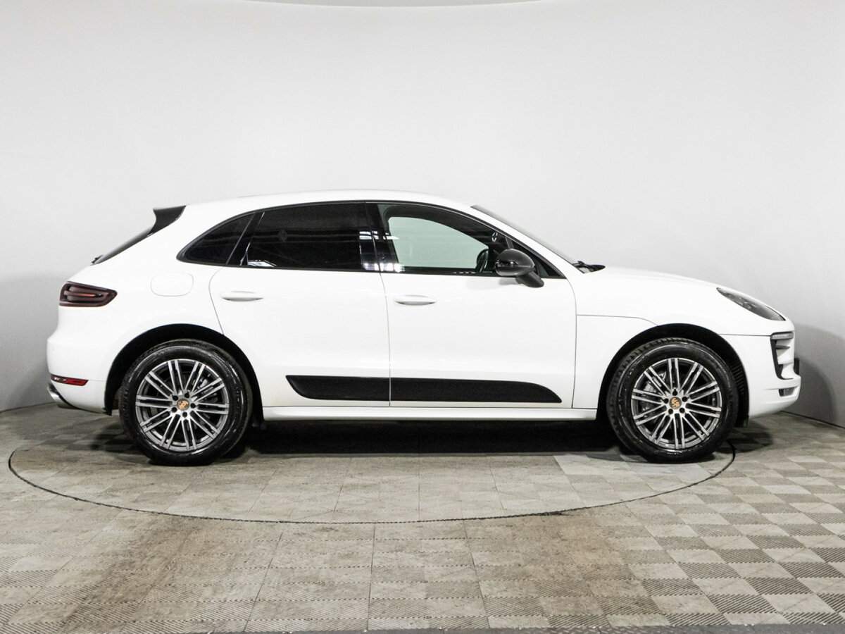 Купить Porsche Macan с пробегом. Фото: #3