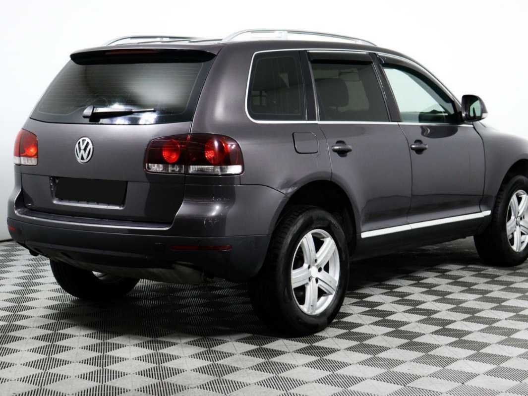 Купить Volkswagen Touareg с пробегом. Фото: #4