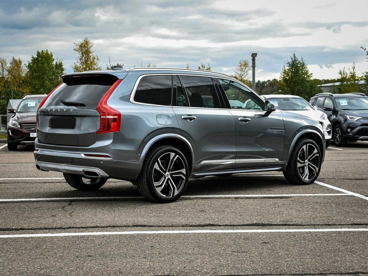 Купить Volvo XC90 с пробегом. Фото: #4