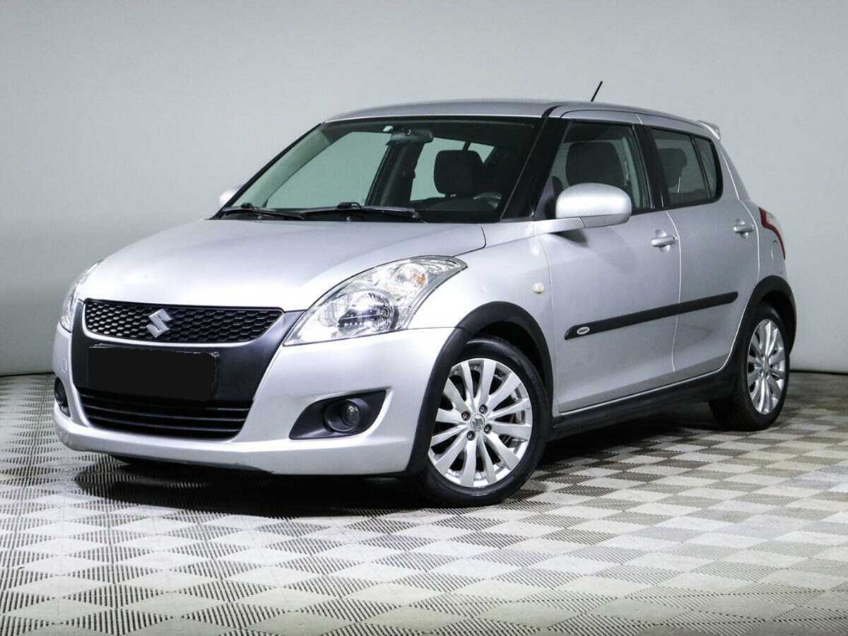 Купить Suzuki Swift с пробегом. Фото: #0