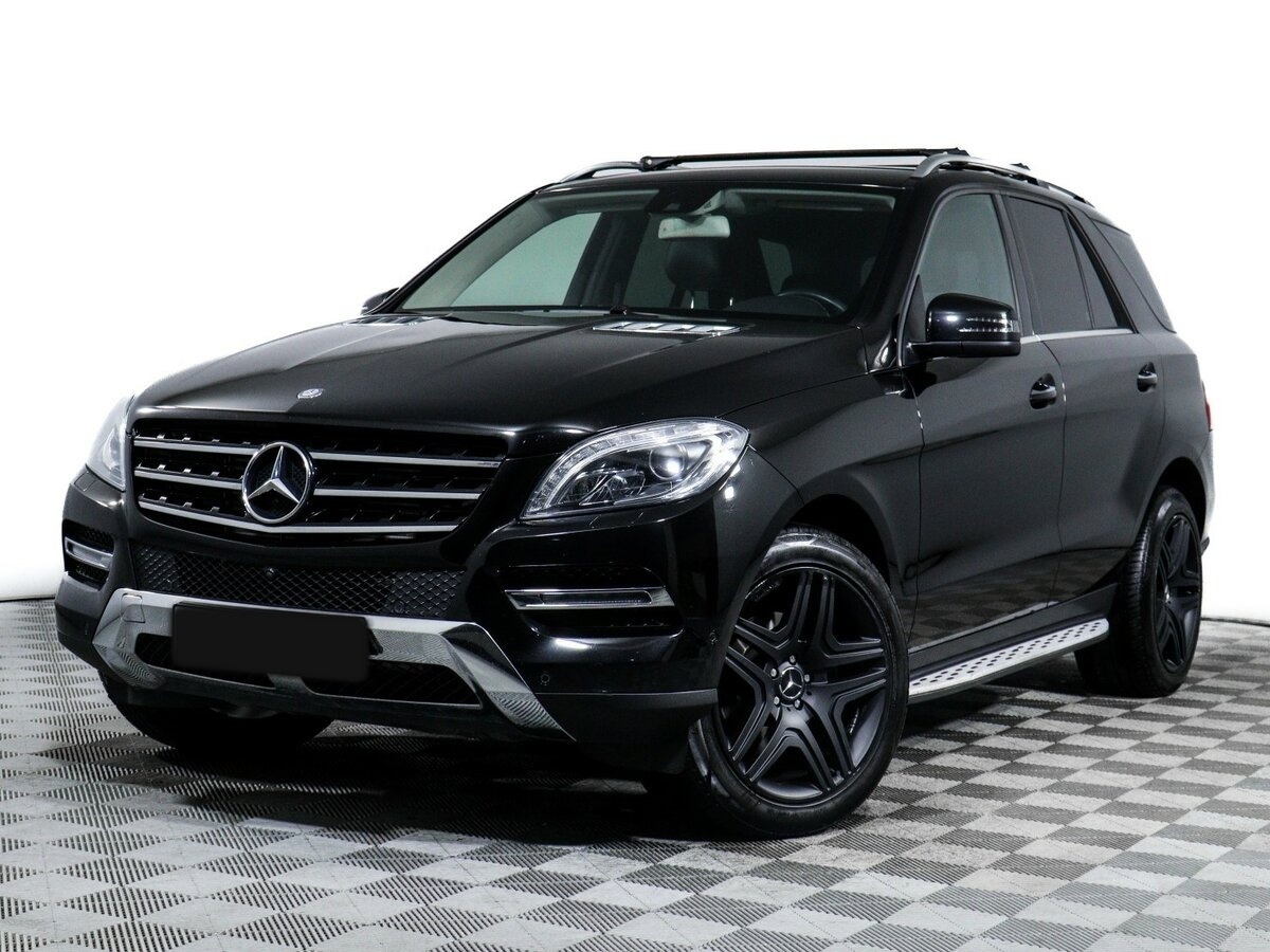 Купить Mercedes-Benz M-Класс с пробегом. Фото: #0