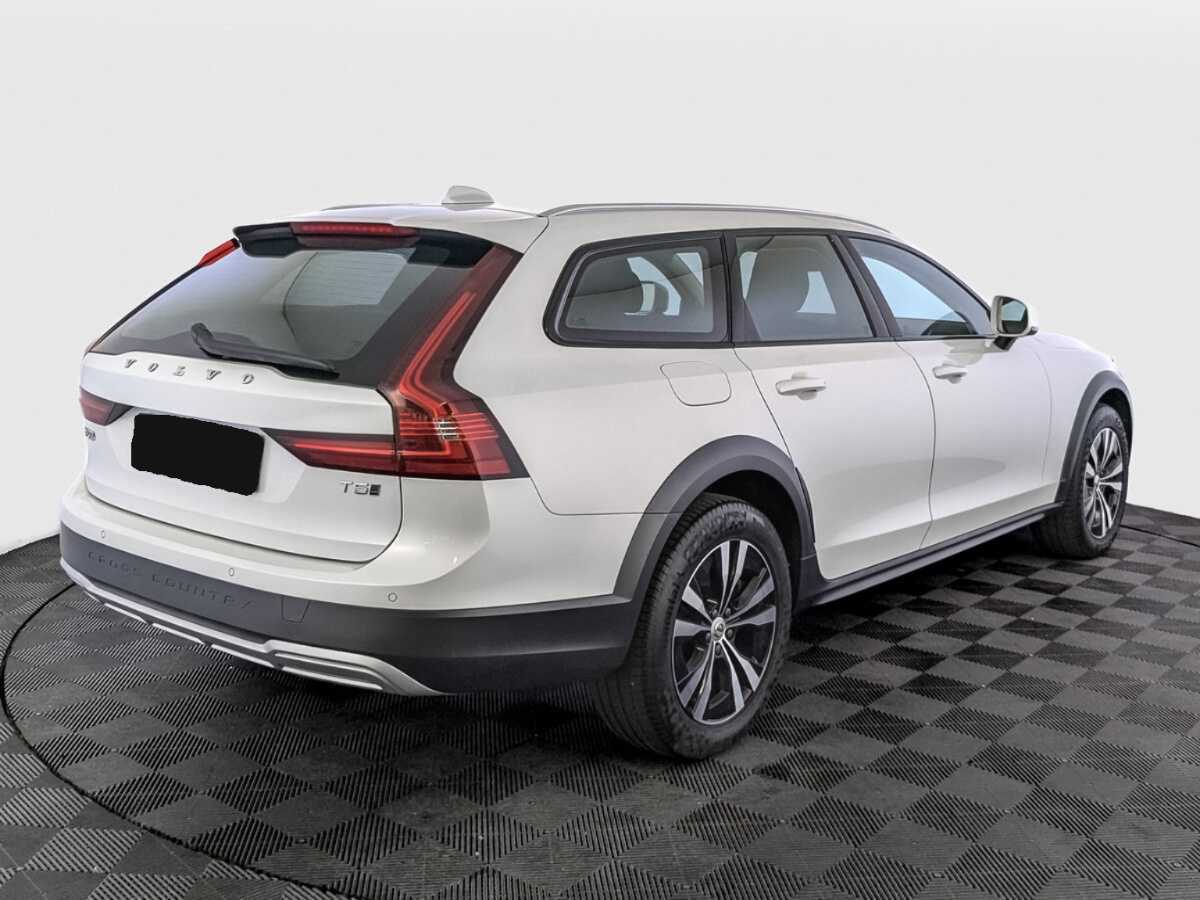 Купить Volvo V90 Cross Country с пробегом. Фото: #4