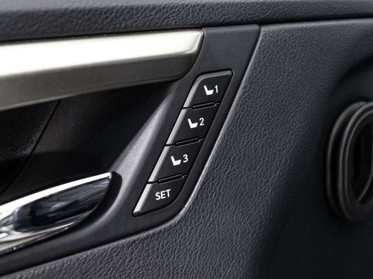 Купить Lexus RX с пробегом. Фото: #24