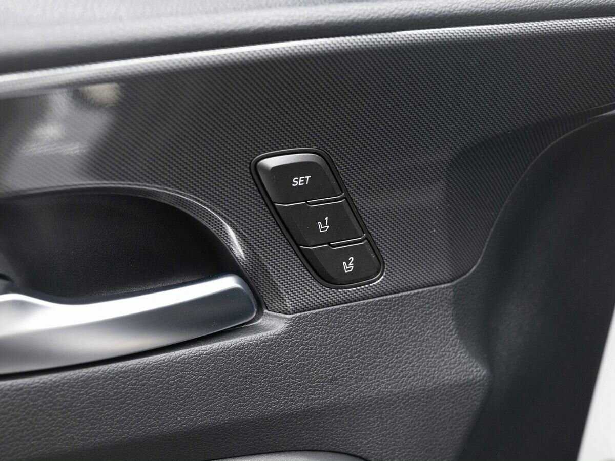 Купить Hyundai Santa Fe с пробегом. Фото: #22