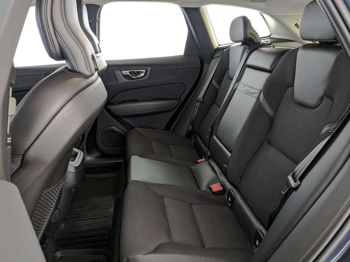 Купить Volvo XC60 с пробегом. Фото: #13