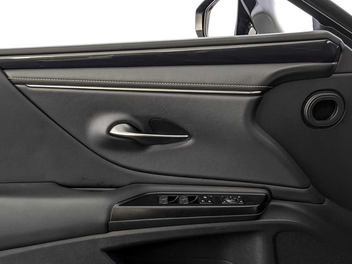 Купить Lexus ES с пробегом. Фото: #14