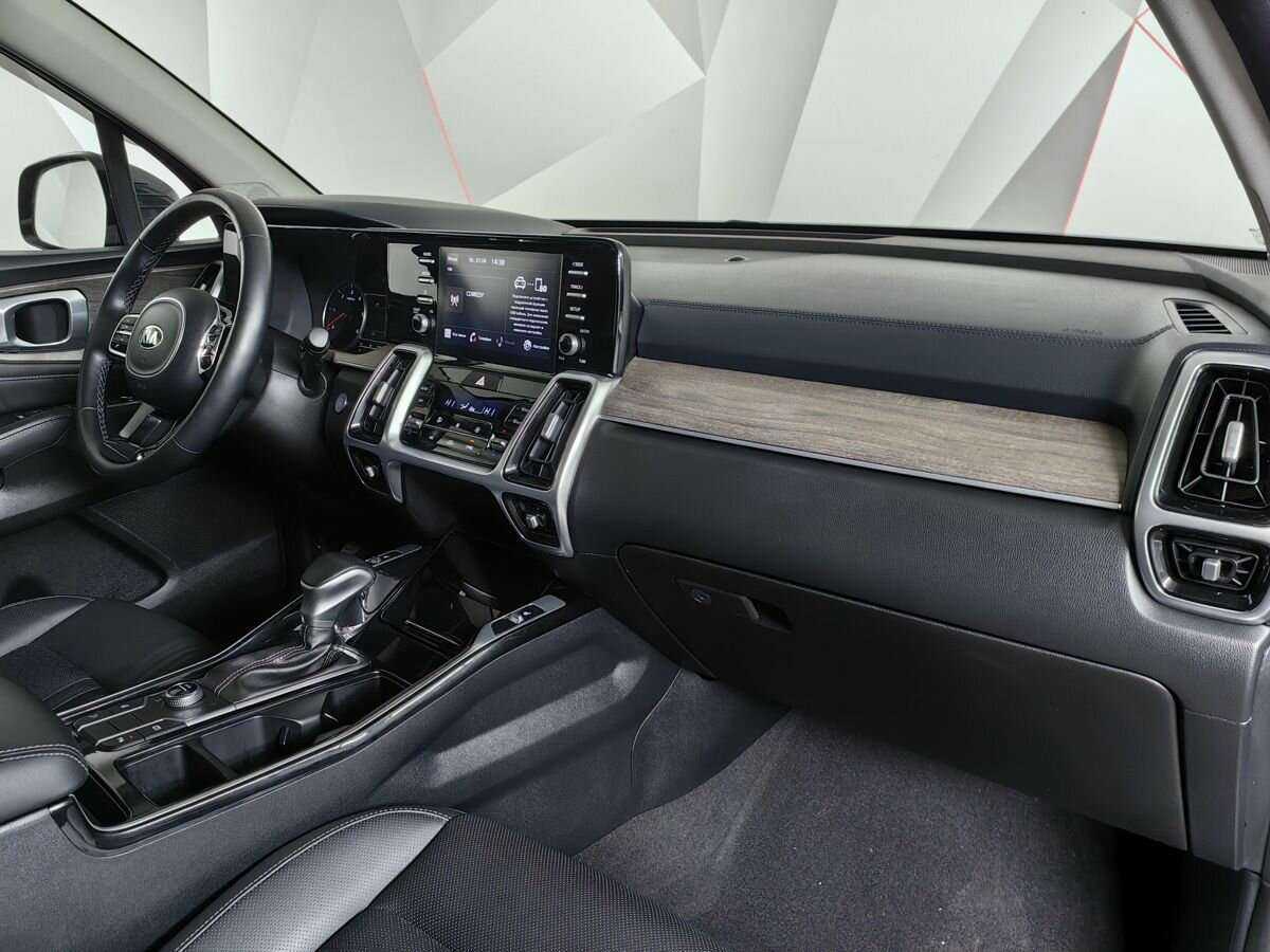 Купить Kia Sorento с пробегом. Фото: #8