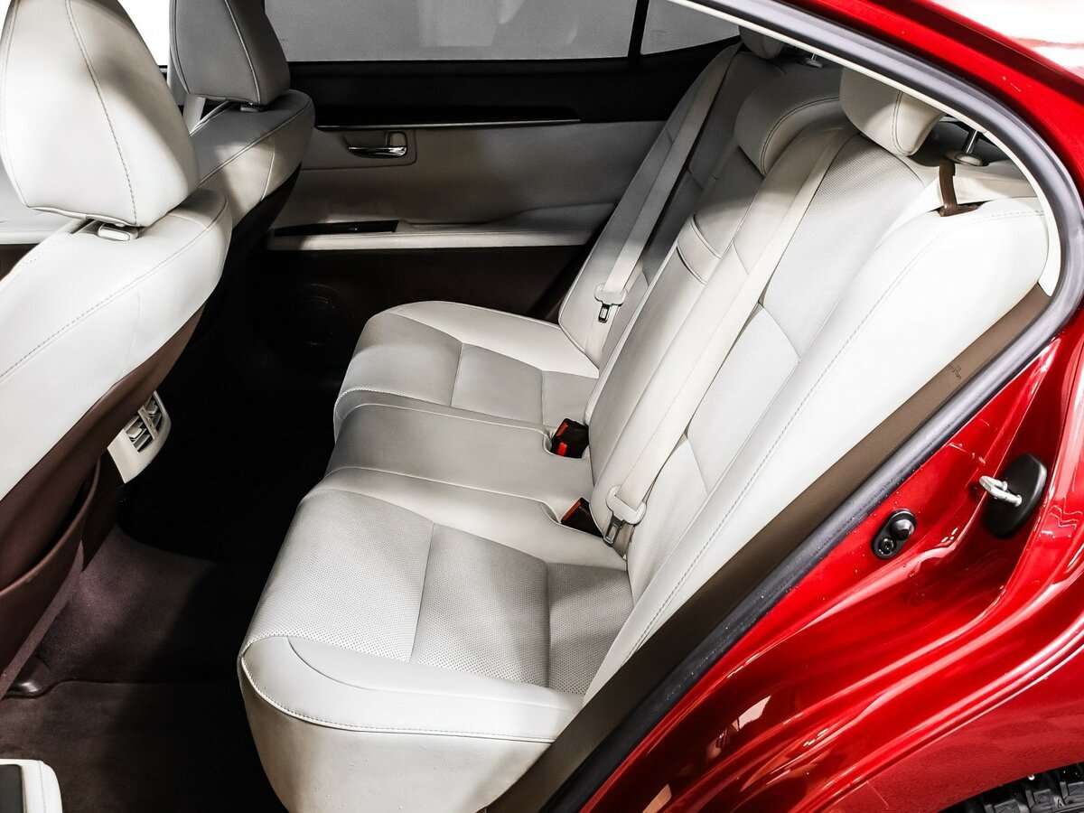 Купить Lexus ES с пробегом. Фото: #12