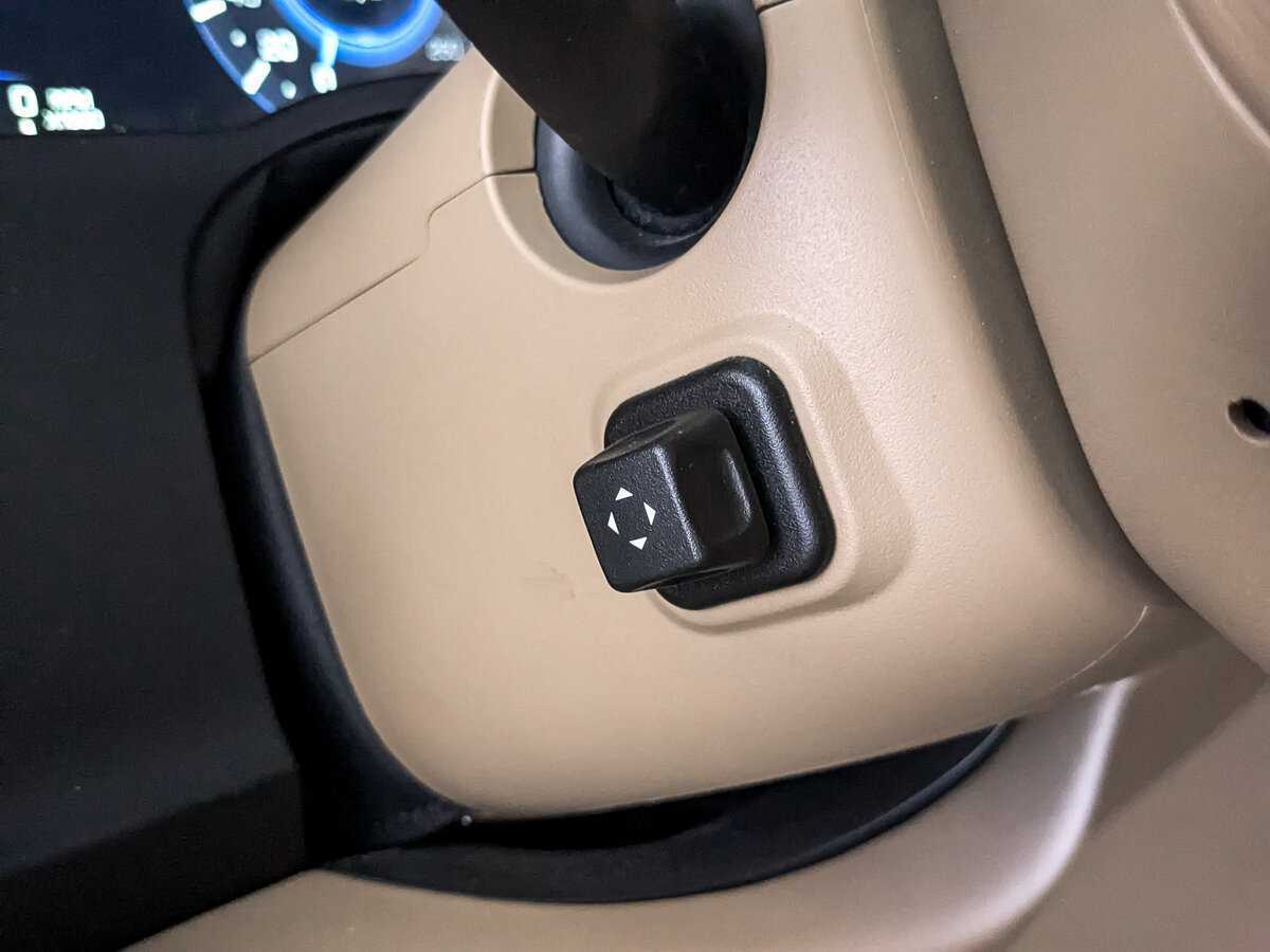 Купить Cadillac Escalade с пробегом. Фото: #24