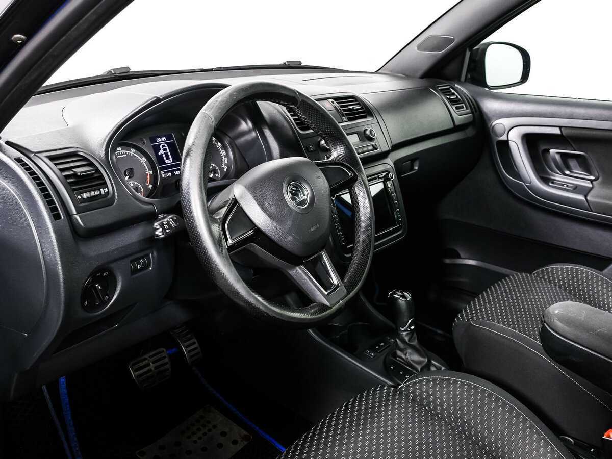 Купить Skoda Fabia RS с пробегом. Фото: #11