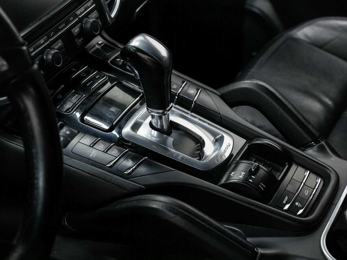 Купить Porsche Cayenne с пробегом. Фото: #17