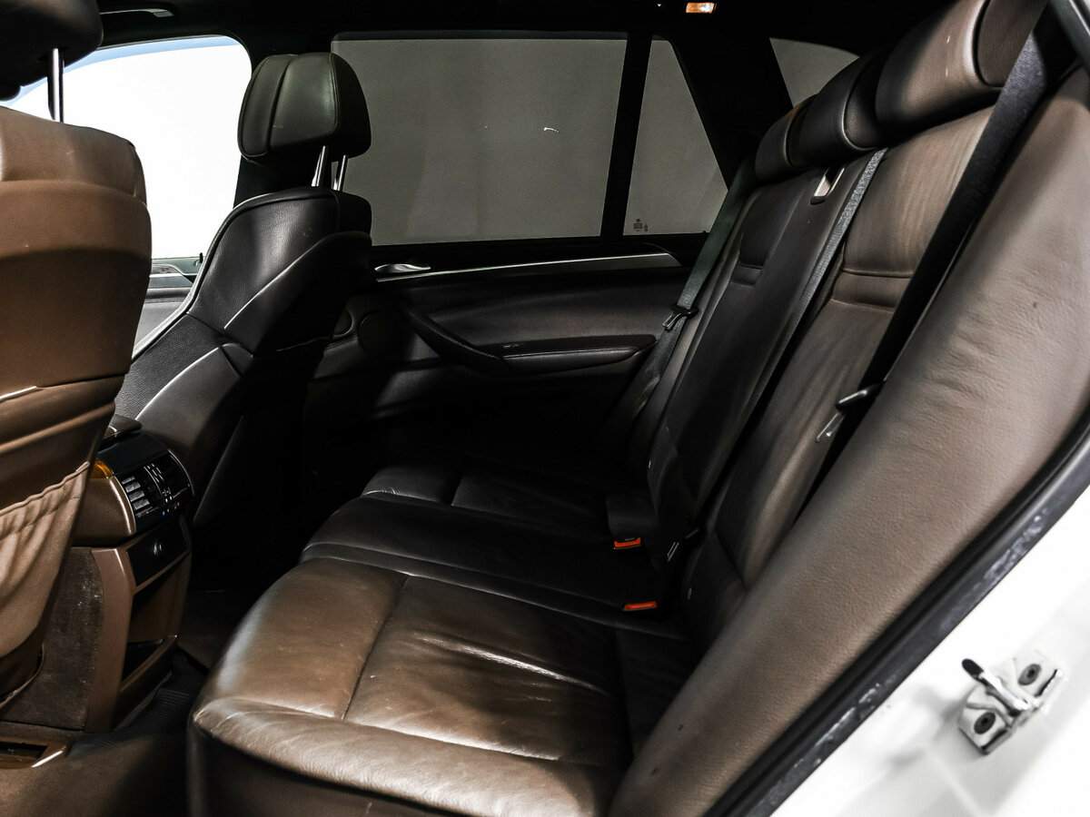 Купить BMW X5 с пробегом. Фото: #11