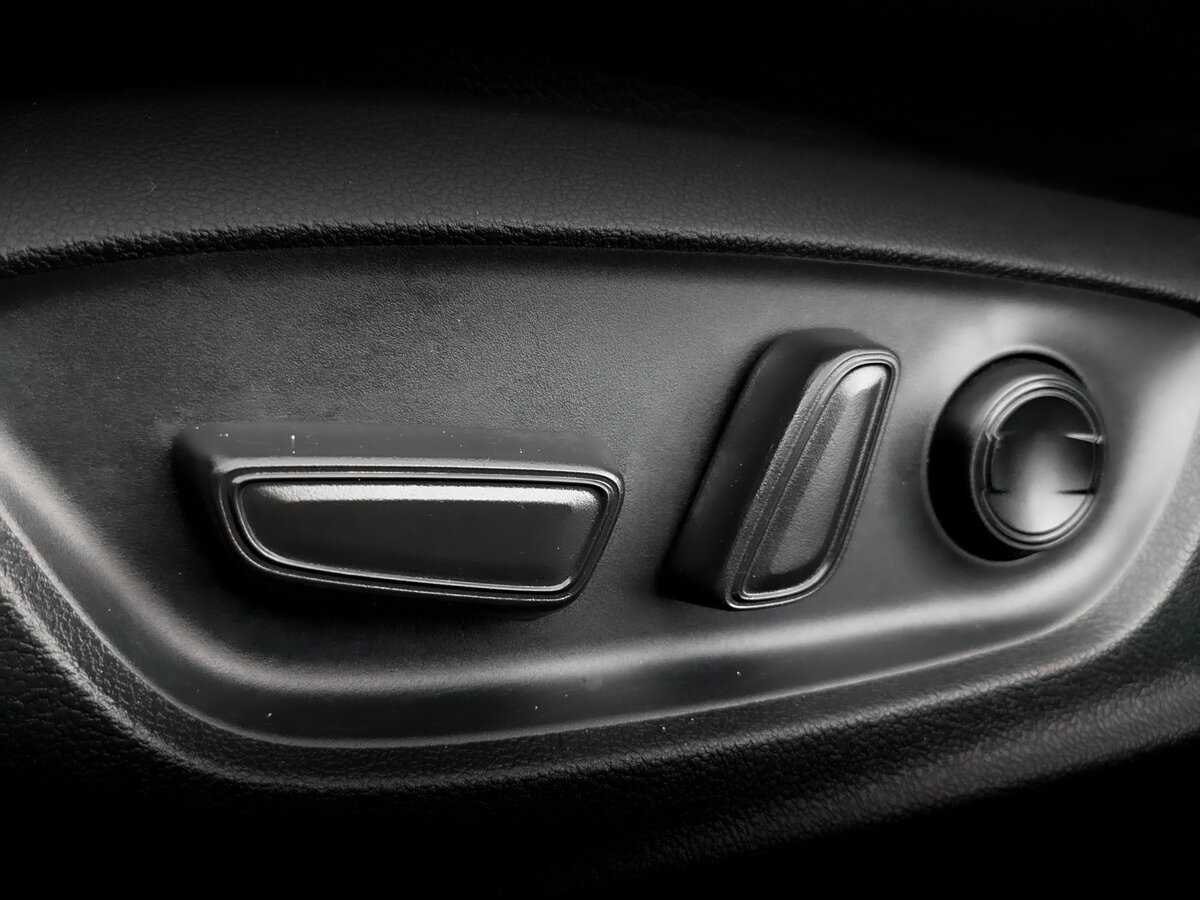 Купить Toyota Camry с пробегом. Фото: #20