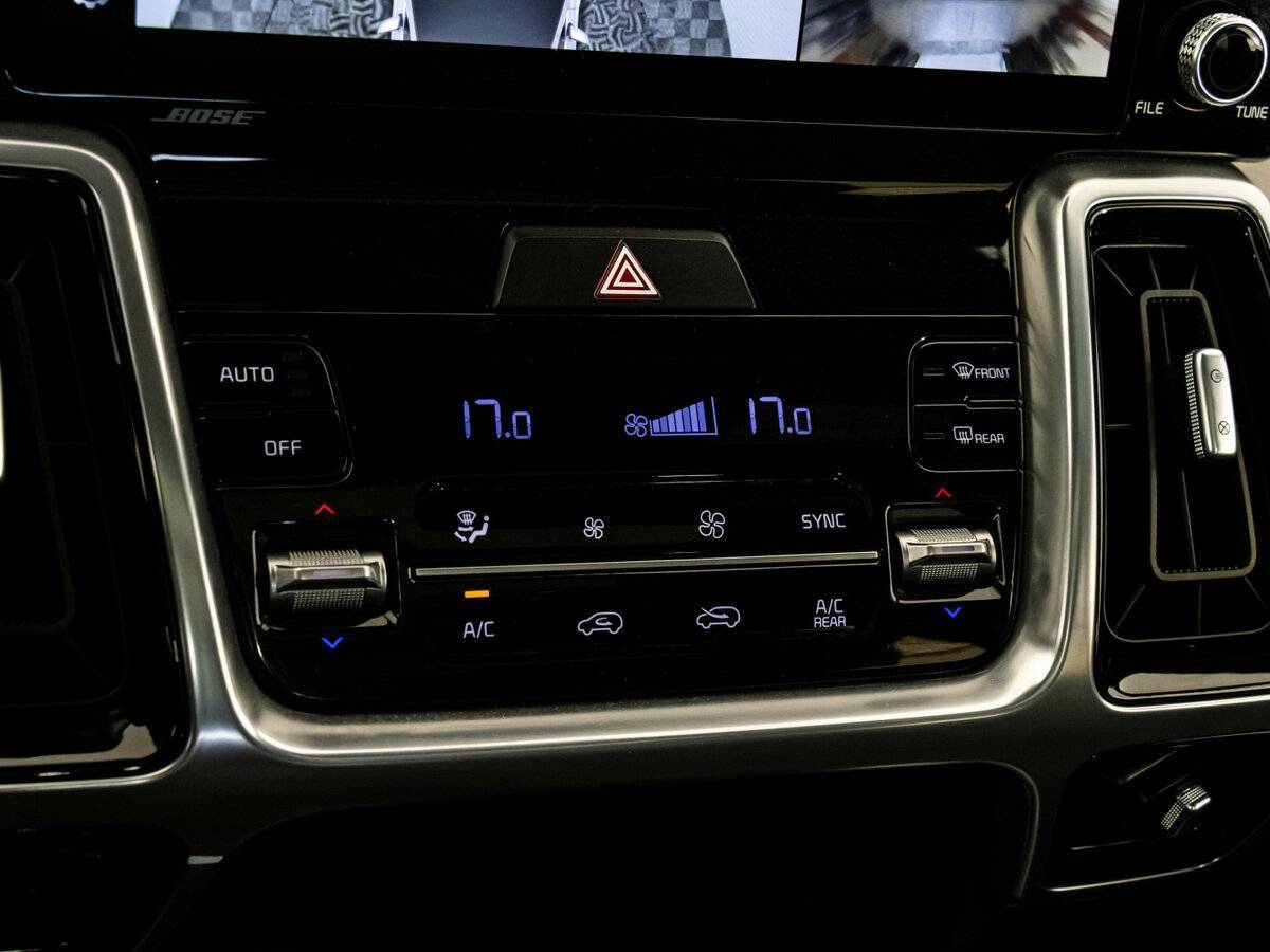 Купить Kia Sorento с пробегом. Фото: #19
