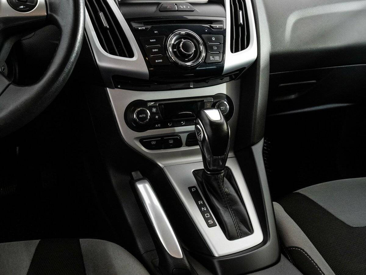 Купить Ford Focus с пробегом. Фото: #9