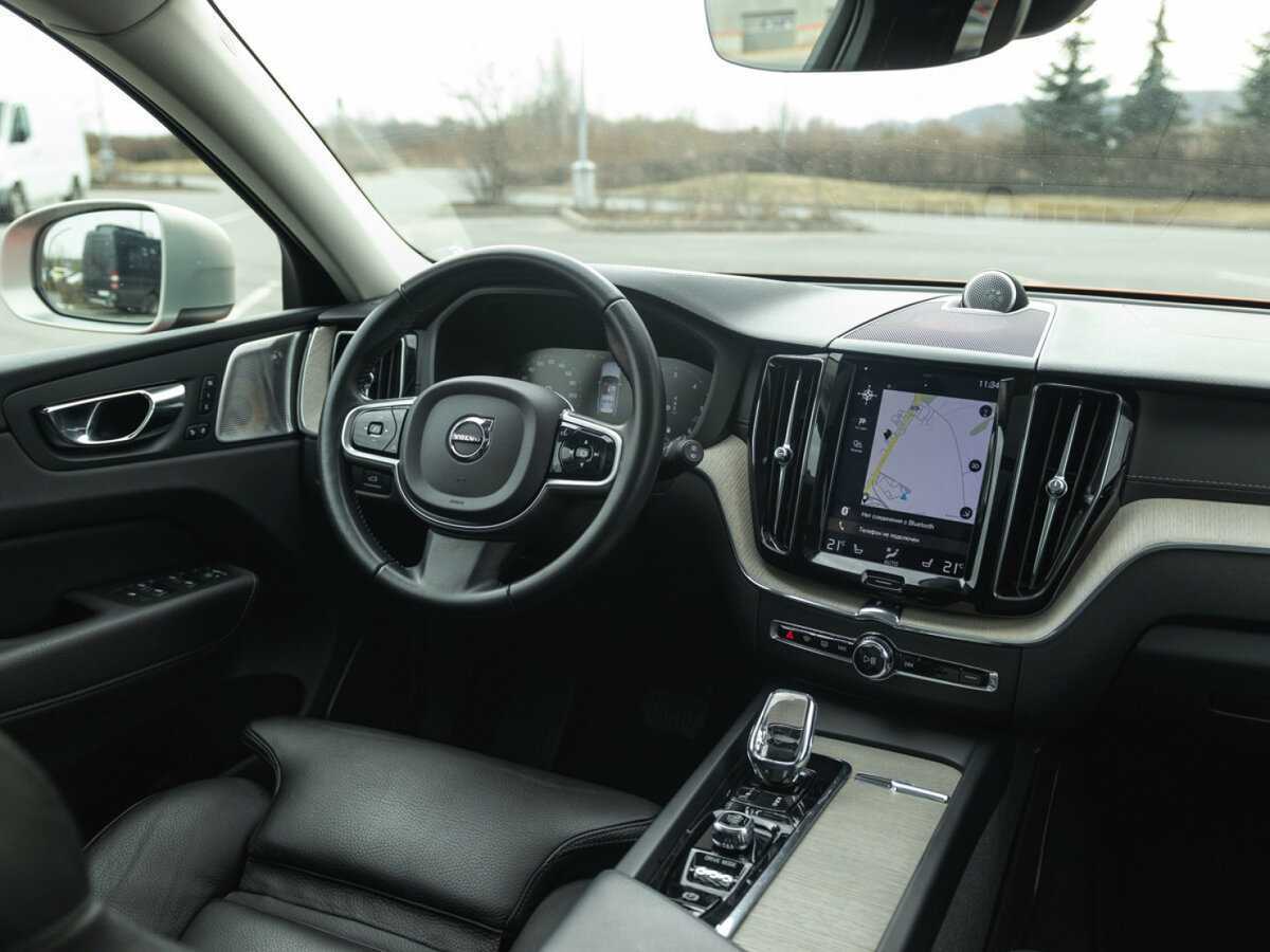 Купить Volvo XC60 с пробегом. Фото: #10