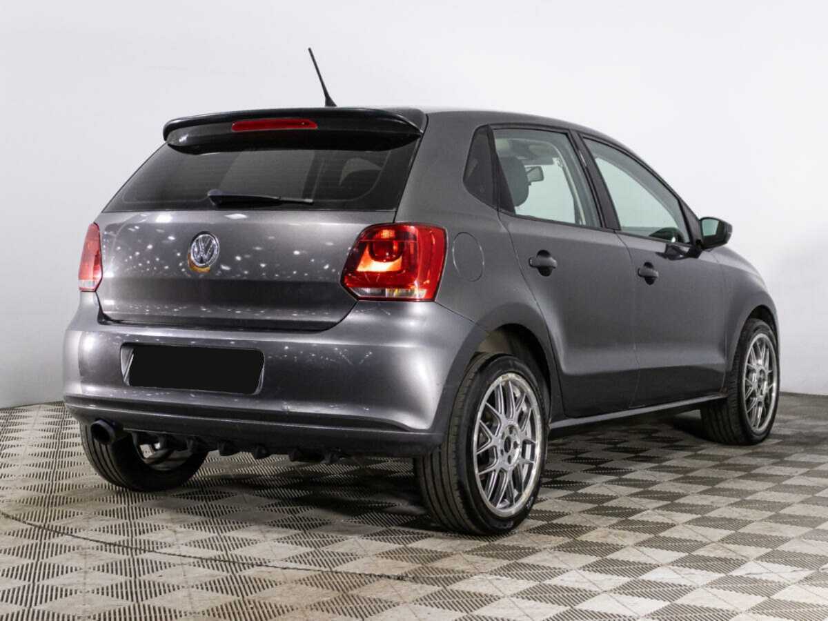 Купить Volkswagen Polo с пробегом. Фото: #4