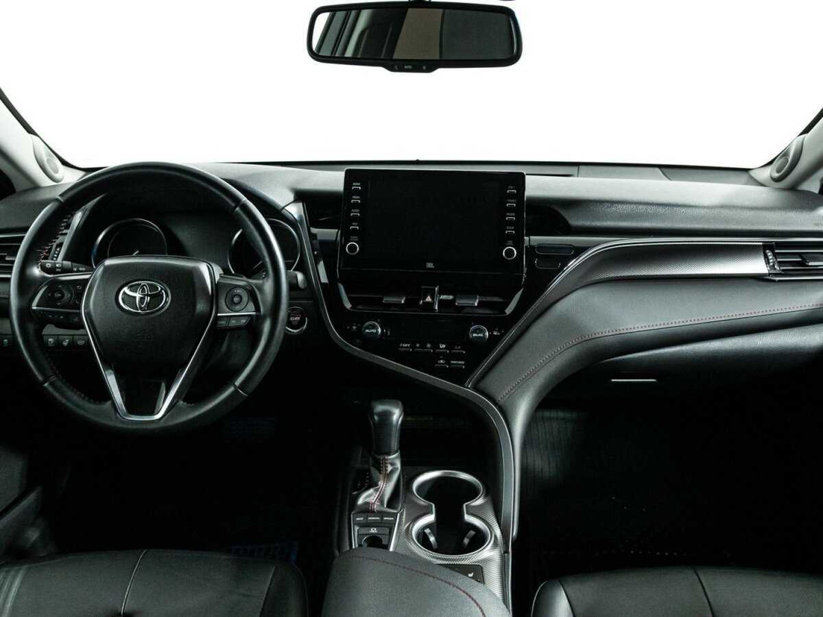 Купить Toyota Camry с пробегом. Фото: #12