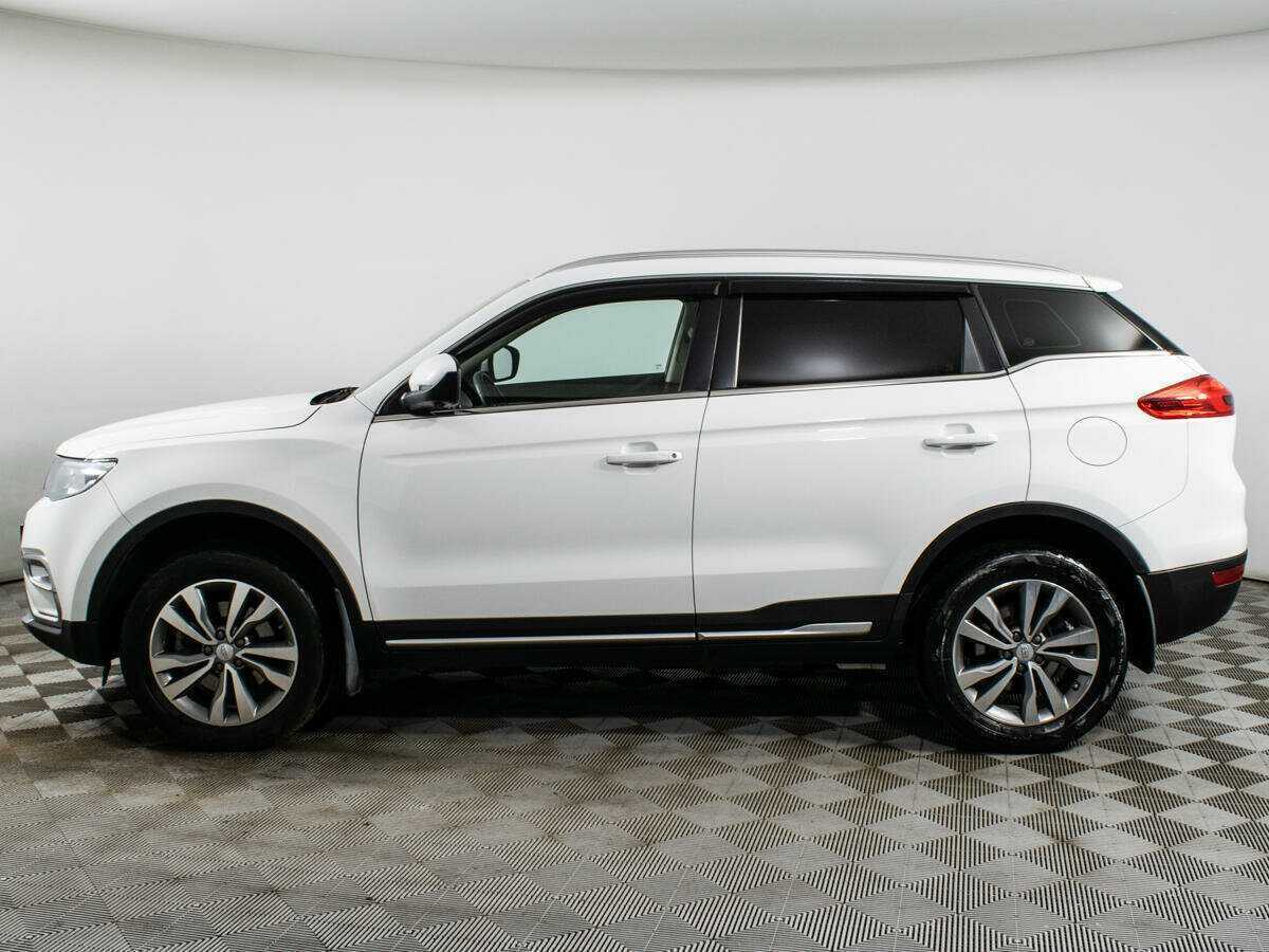 Купить Geely Atlas с пробегом. Фото: #4