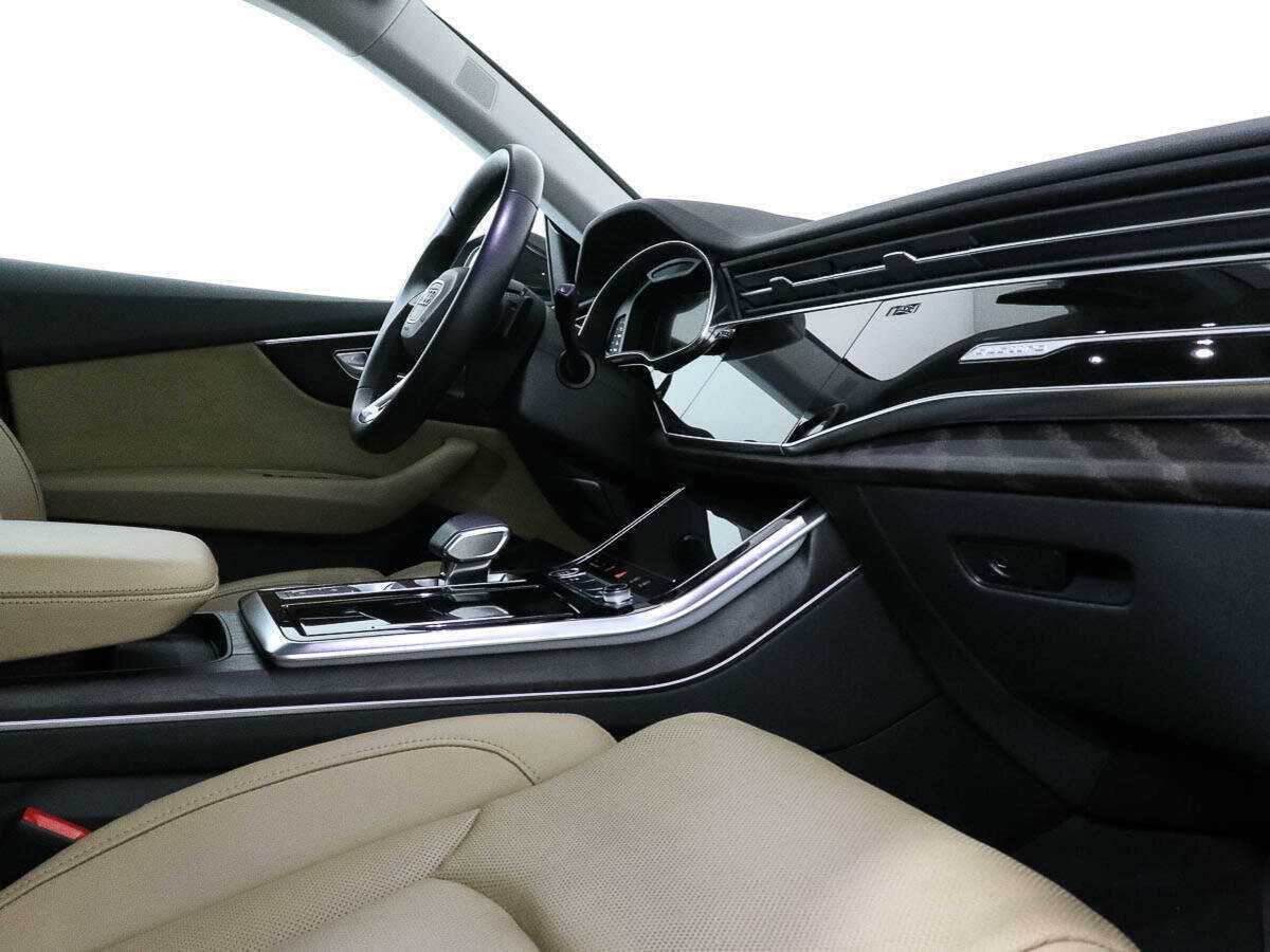 Купить Audi Q8 с пробегом. Фото: #6