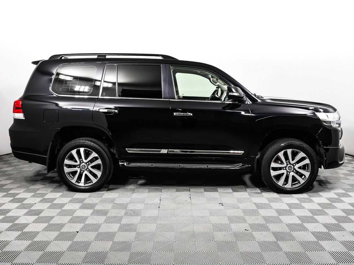 Купить Toyota Land Cruiser с пробегом. Фото: #3